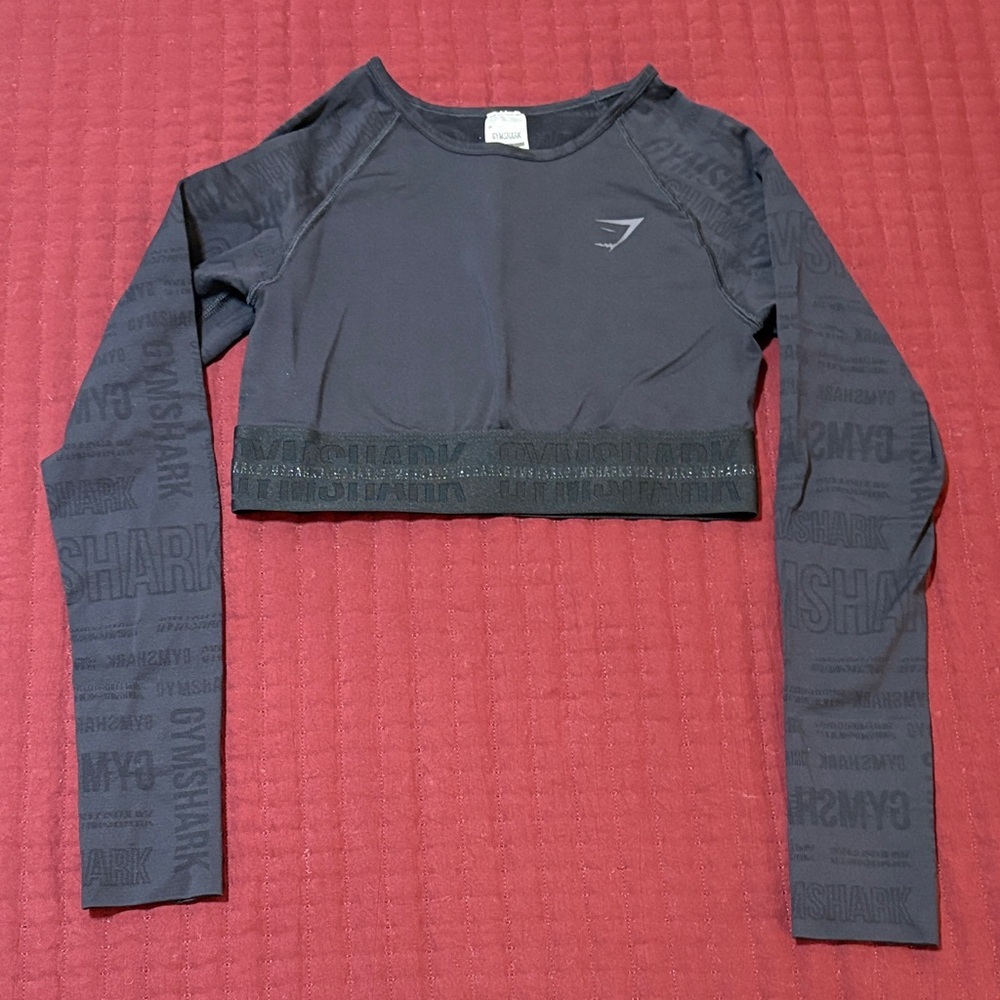 Gymshark Women’s Black Long Sleeve Crop Top Size Medium